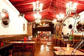DosTrece Restaurant-Lounge
